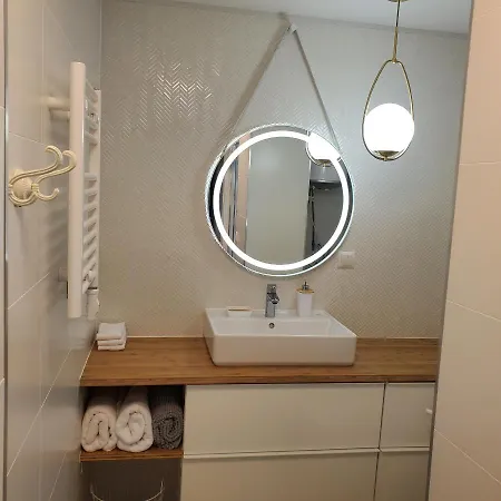 Apartament In Comfortable Sea & *