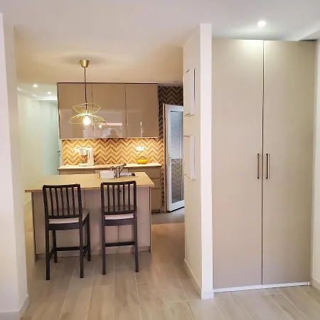 Apartament In Comfortable Sea &